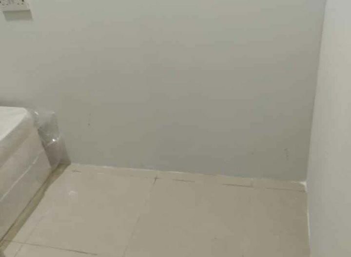 Avaialable Partition for Rent in Deira Al Rigga ewaar