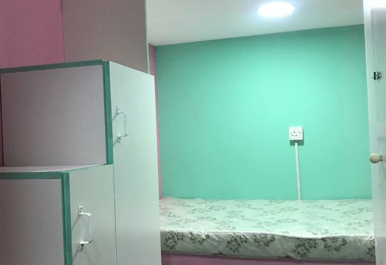 Partition Available in Al Rigga ewaar