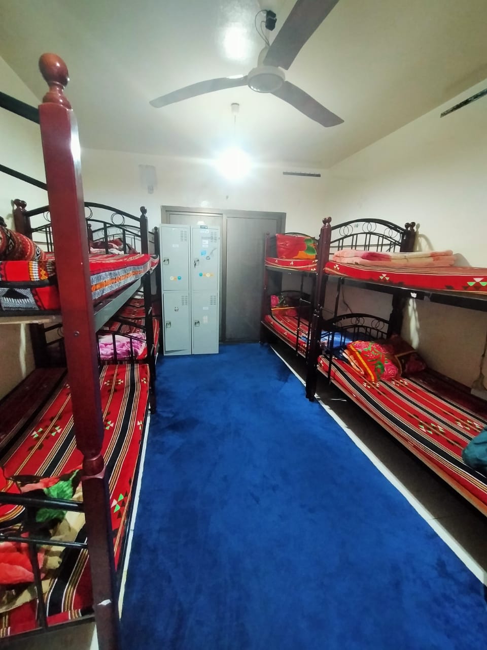 Sharing Boy Bachelor's Bed Space in Non Crowded Room in