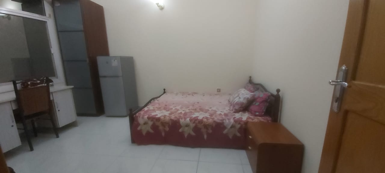 ROOM AVAILABLE FOR RENT IN RASHIDIYA NEAR METRO STATION AT 2500 PER