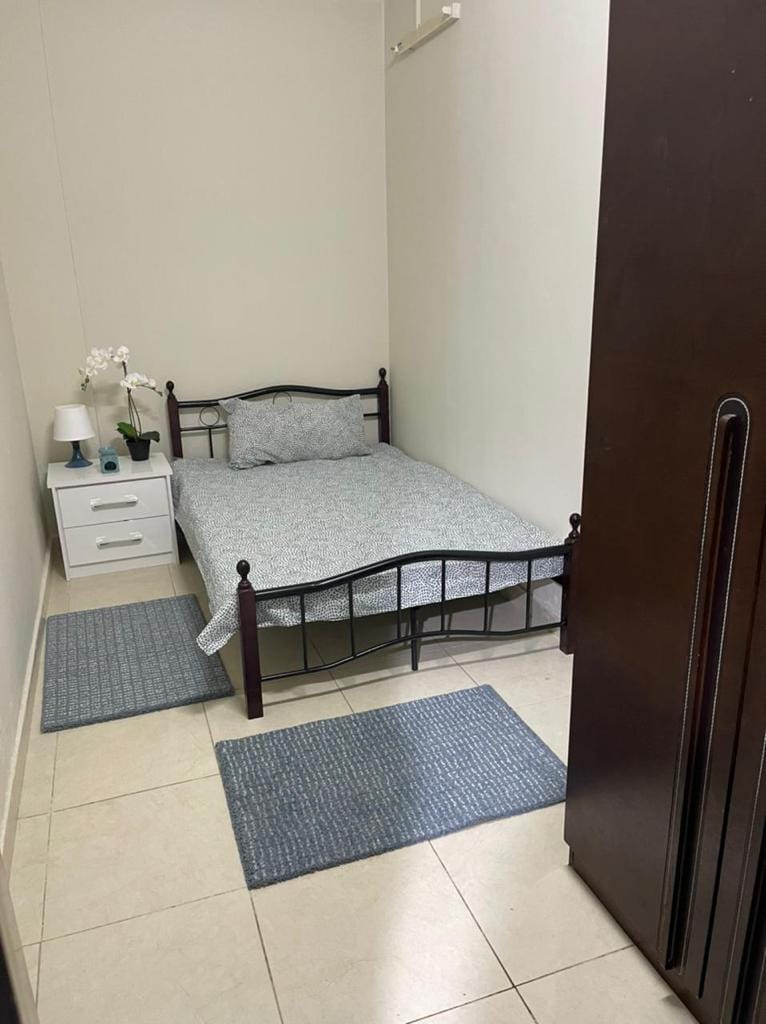 Salah Al Din Partition for Rent ewaar