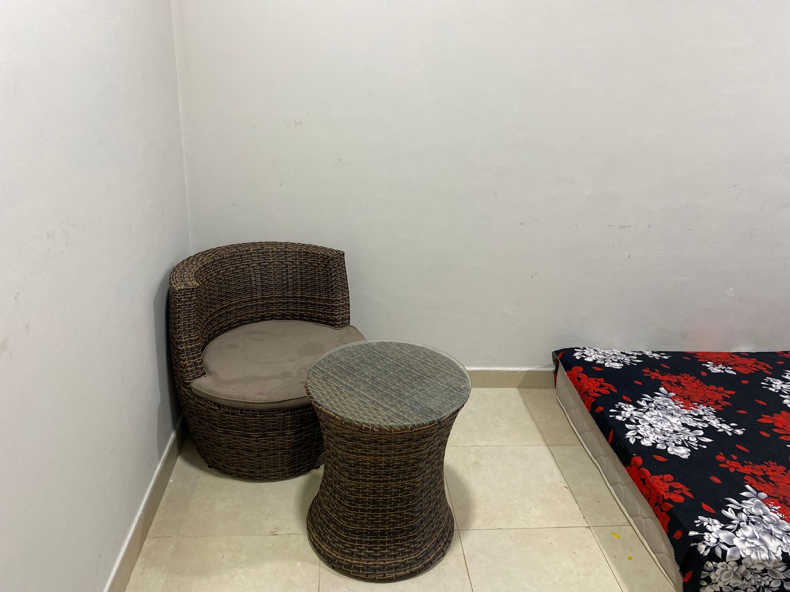 Room for Rent in Abu Hail , Dubai at 2000 per month ewaar