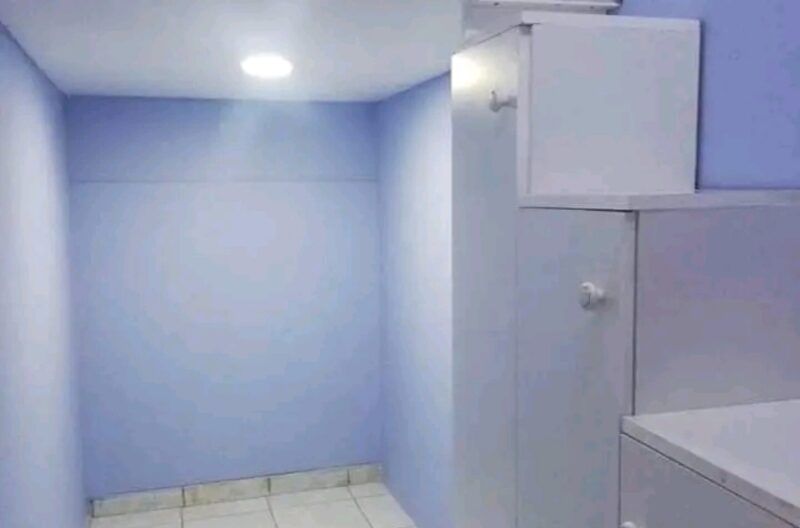 Partition for Rent in Bur Dubai ewaar