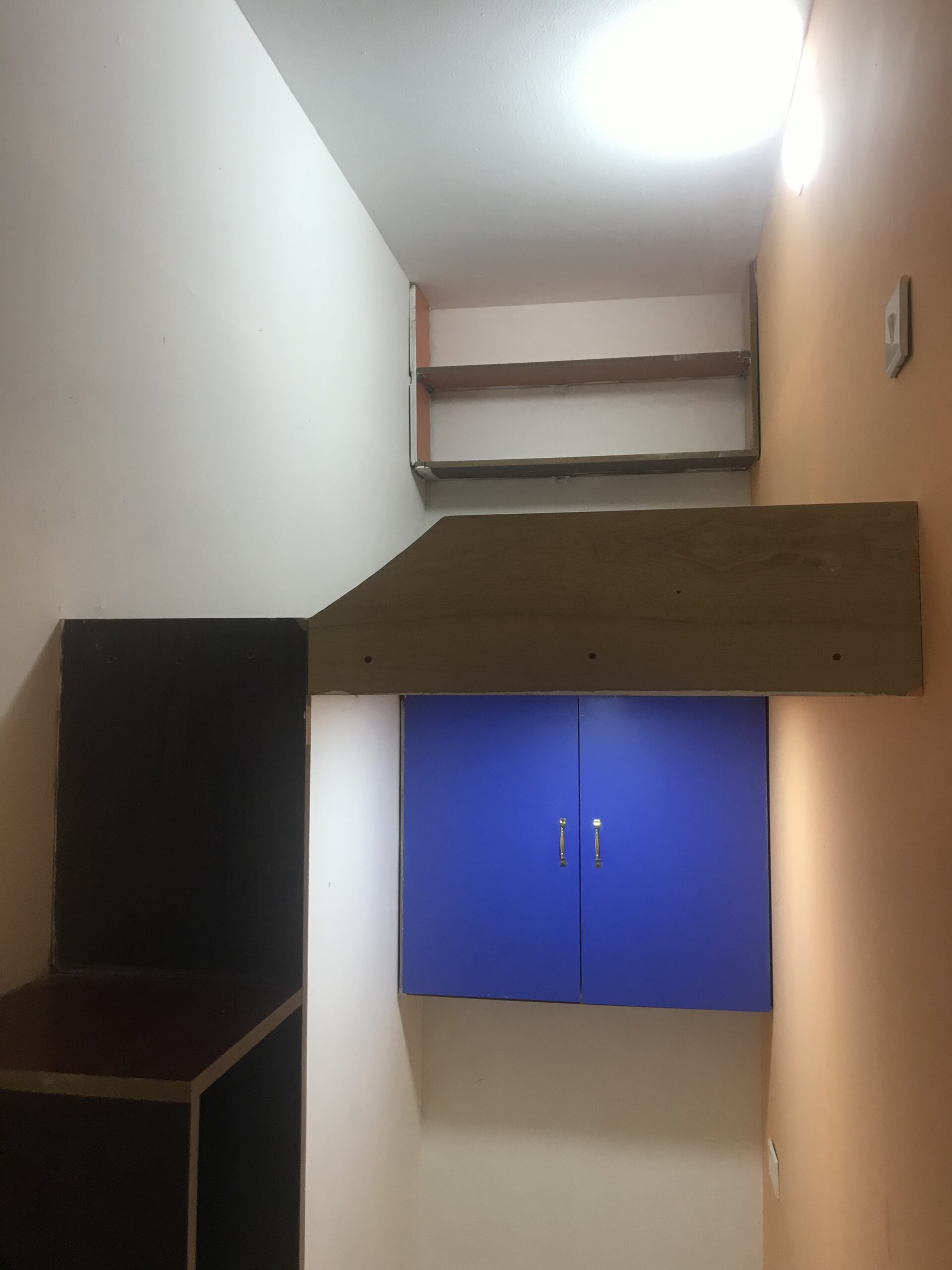 New loftbed partition available for rent in satwa ewaar