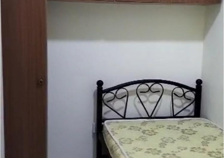 partitions for rent in Alrigga, Dubai starting from 1000 per month. ewaar