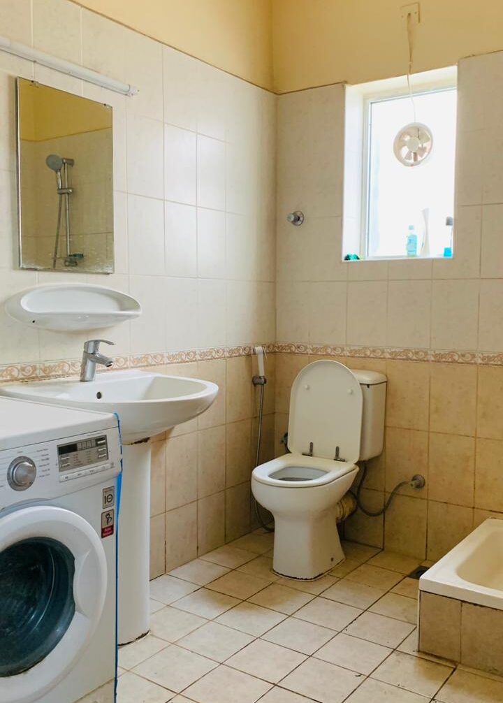 Executive Bedspace AED 100 on Daily Basis in Karama ewaar