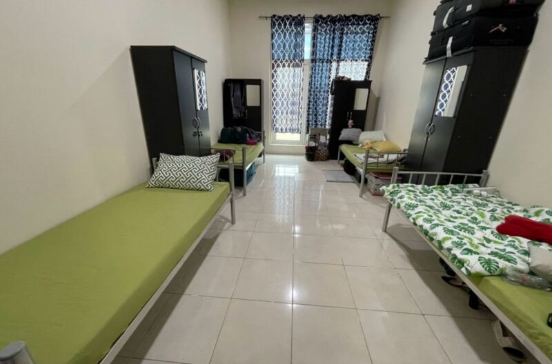 Bed Space available for females 1350 AED Just 1 Min walk from Mashreq