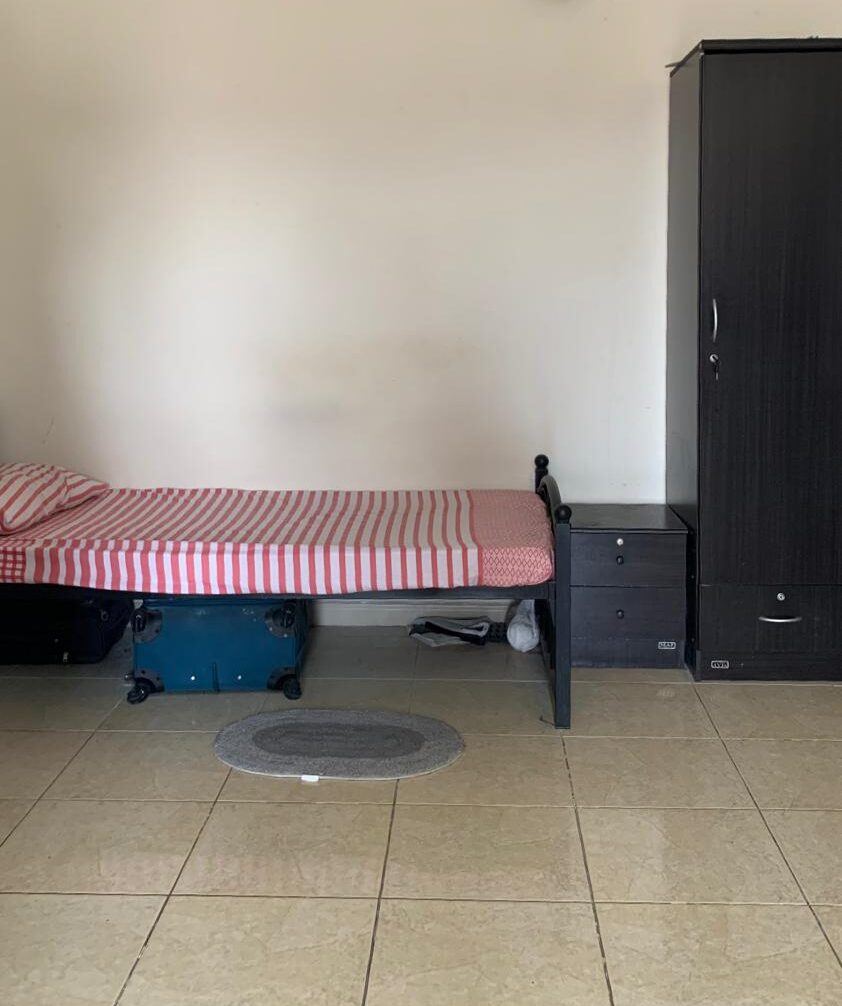 Executive Bedspace AED 100 on Daily Basis in Karama ewaar