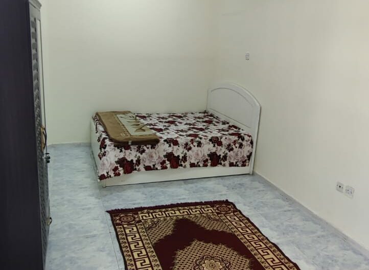 Partition for Rent in Al Karama, Dubai ewaar